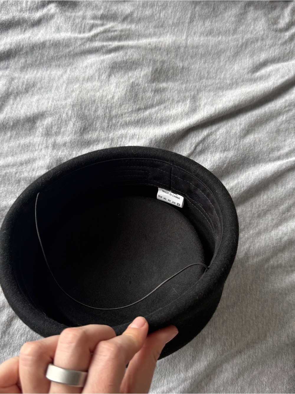 Classic Black Round Felt Pillbox Hat - Picture 2 of 3